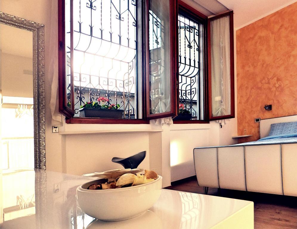 Bed and Breakfast Da Canal à Milan Chambre photo